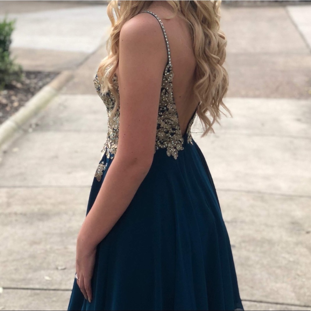 Homecoming Dress - Picture 4 of 4